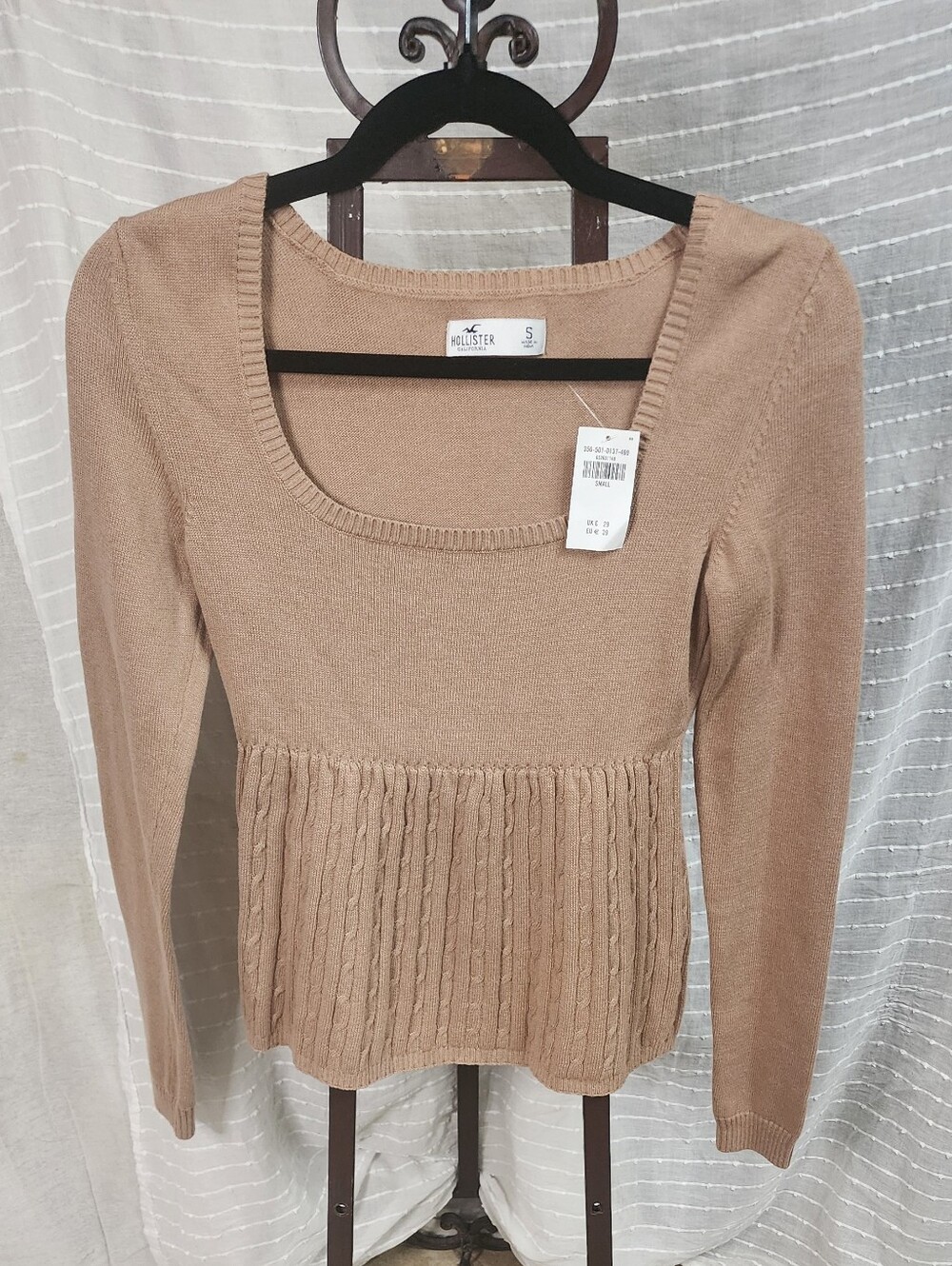 Hollister Babydoll NWT Camel Ribbed Peplum Scoop Neck Sweater